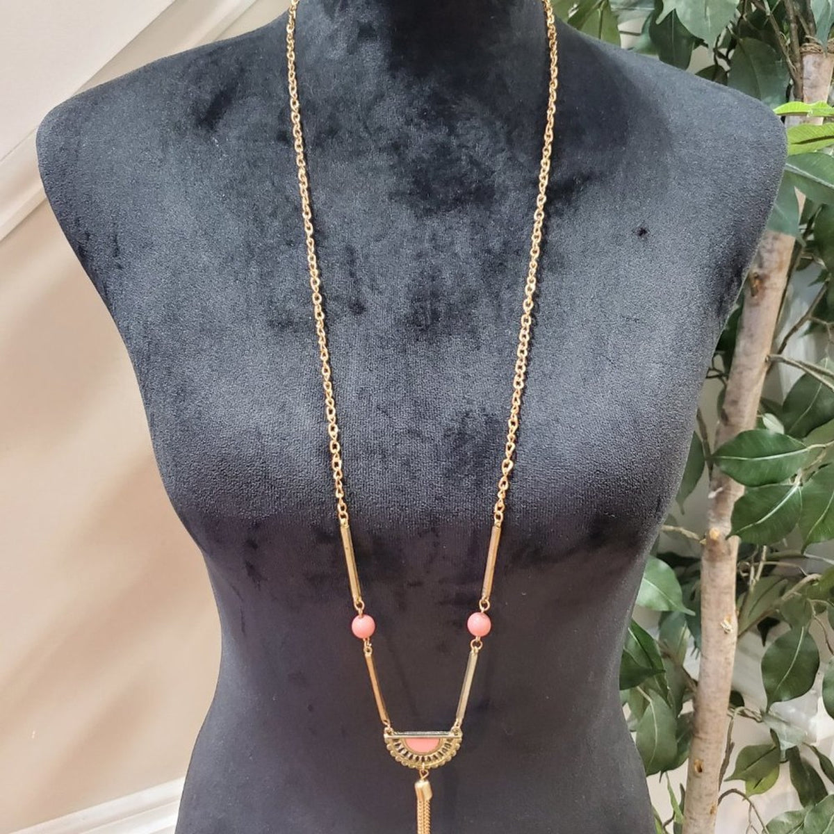 Womens Pink Semicircle Stone Kallaite Malachite Metal Tassels Pendant Necklace