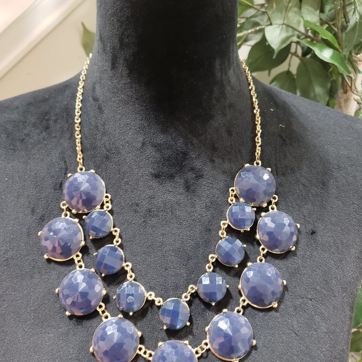 Women's Blue Round Beaded Pearl Chain Fashion Jewelry Necklace