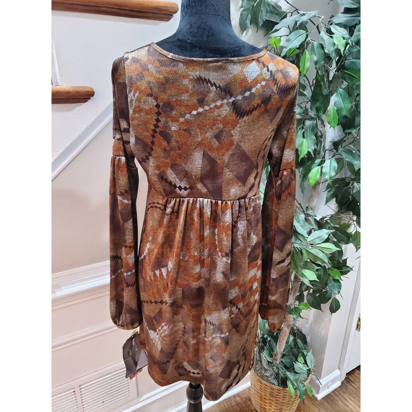 Lapis Women's Brown Polyester V-Neck Long Sleeve Knee Length Dress Size Large