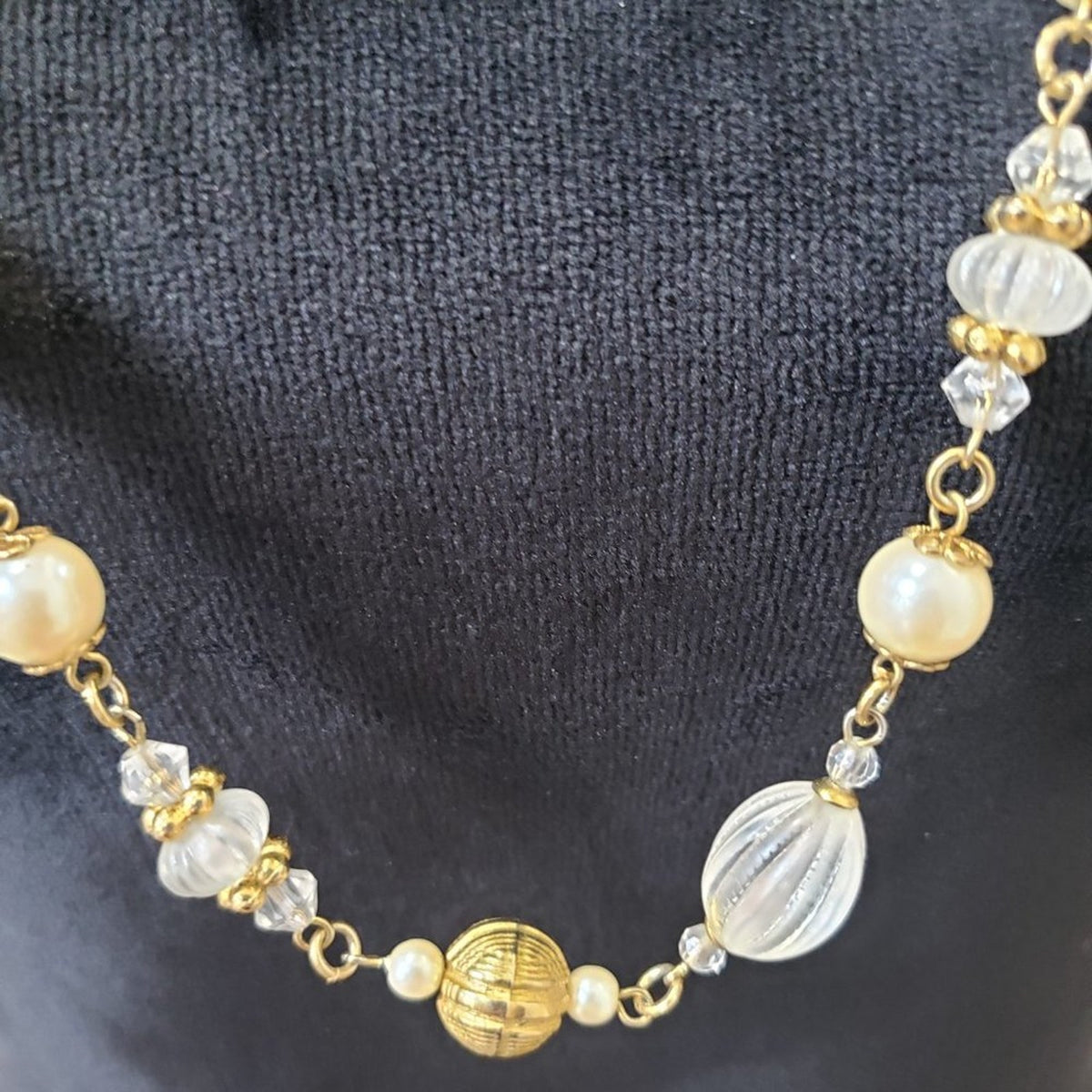 1928 Womens Fashion Clear Crystals Faux Pearl Beaded Long Necklace with Lobster