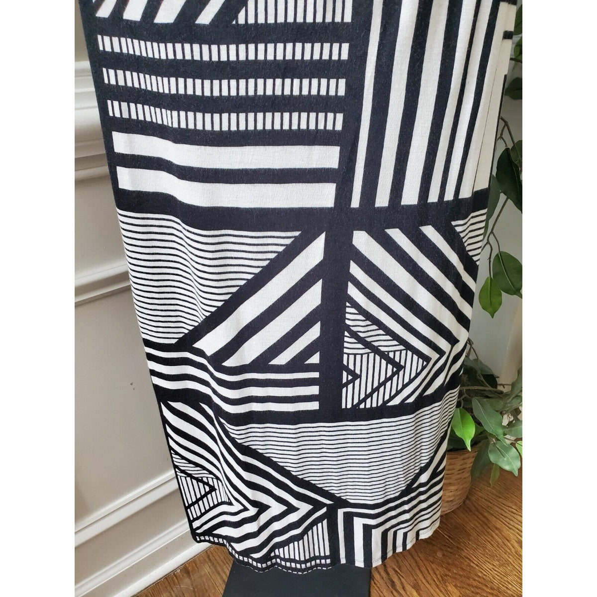 Banana Republic Women's Black & White Scoop Neck Sleeveless Long Maxi Dress S