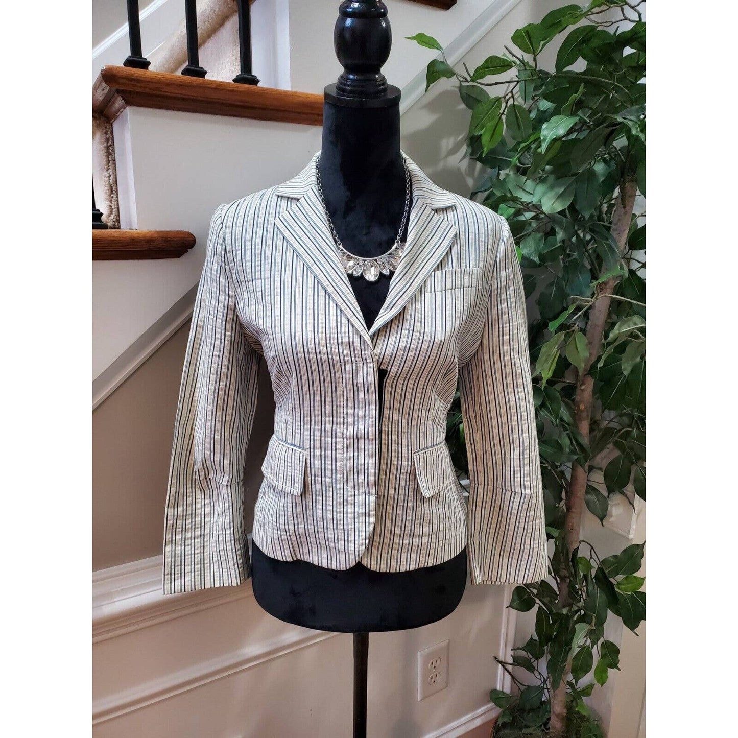 BCBGMaxazria Women's Striped Cotton Long Sleeve Single Breasted Fitted Blazer M