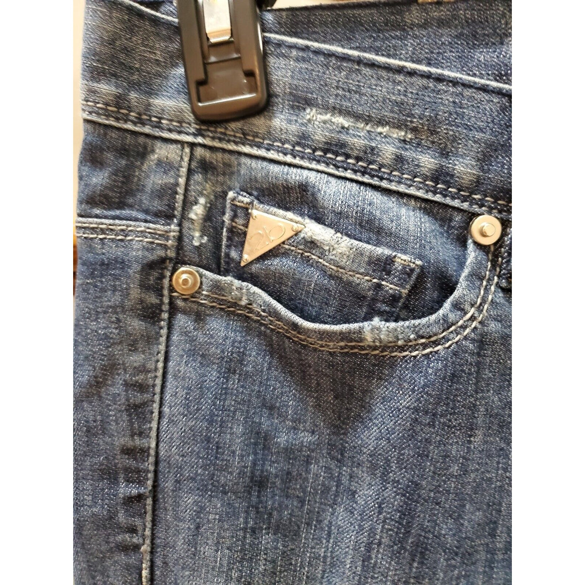 2b bebe Women's Blue Denim Pockets Skinny Leg Distressed Skinny Jeans Size 29