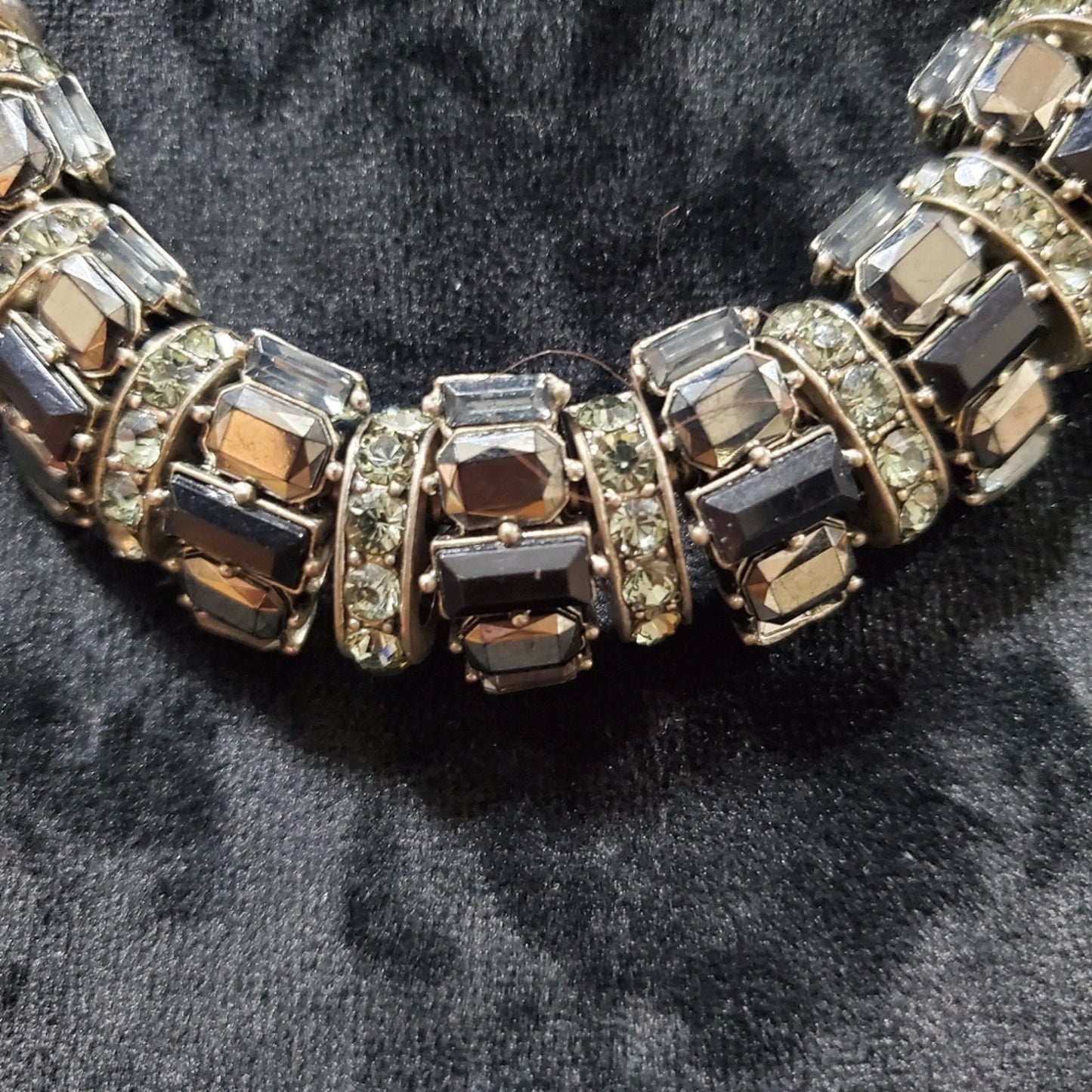 Hematite and Crystal Fashion Necklace