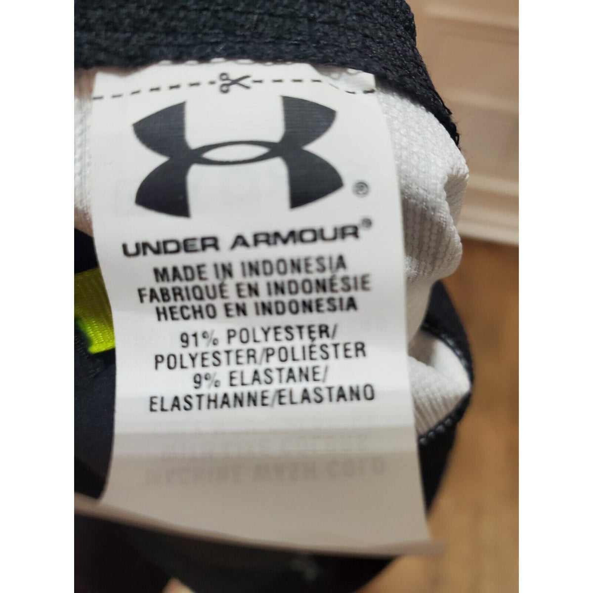 Under Armour Heat Gear Men's Black Polyester Logo Print Swimwear Shorts Size 32