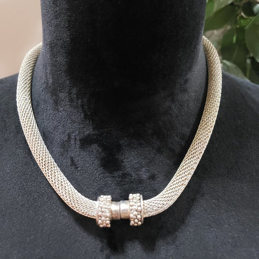 Womens Fashion Silver Tone Thick Mesh Strand Necklace w/ Textured Magnetic Clasp