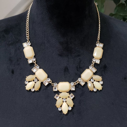 Women's Vintage Beveled Beads On Gold Tone Chain Necklace