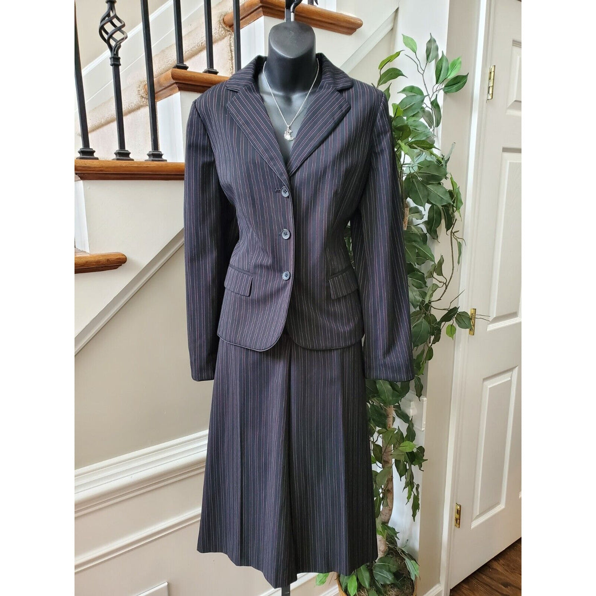 Covington Blue Striped Polyester Single Breasted Blazer & Skirt 2 Piece Suit 10