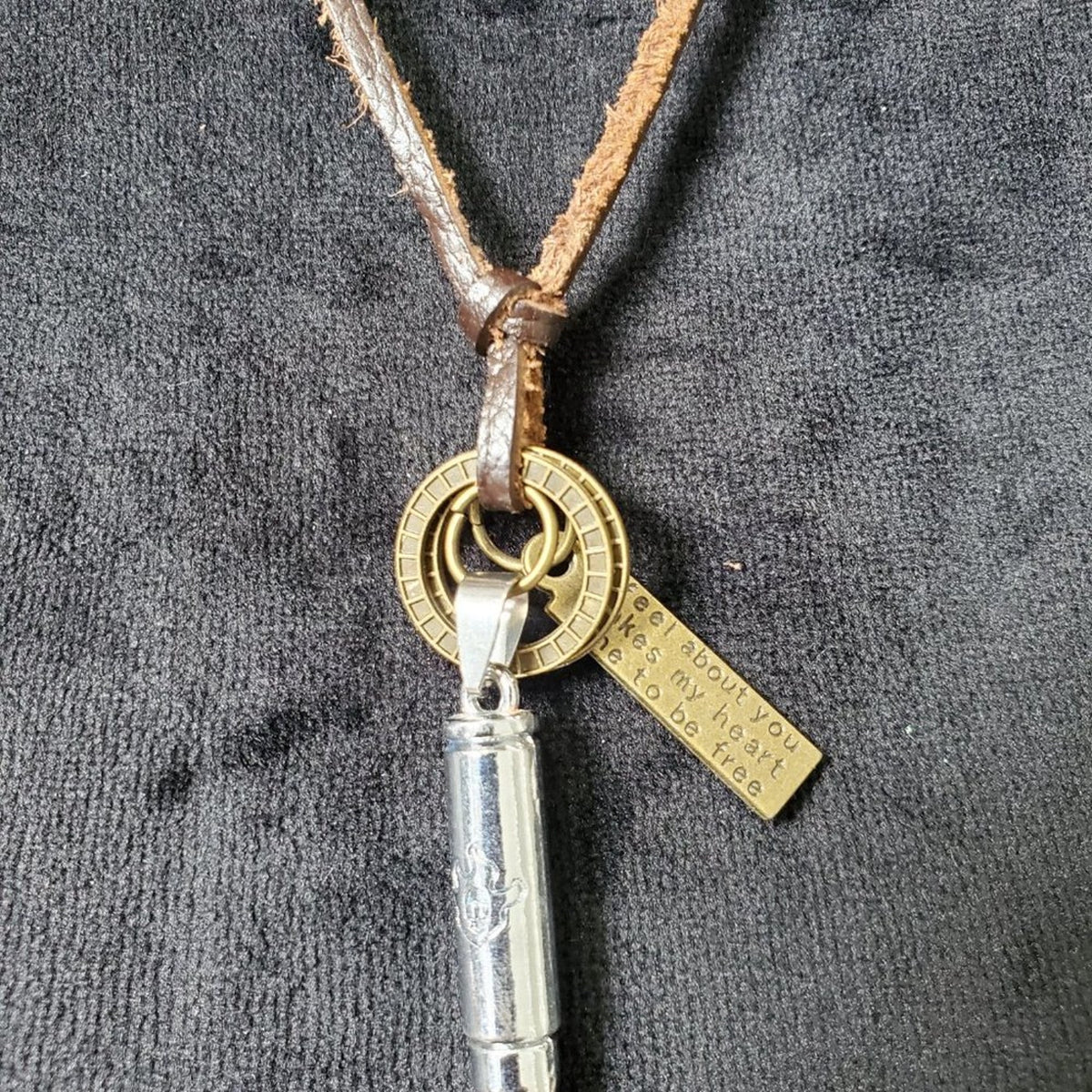 Chuns Fashion Womens Brown Leather Cartridge and Rings Pendants Necklace