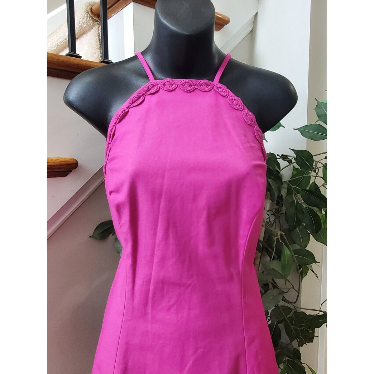Crown & Ivy Wknd In Lisbon Pink Halter Neck Sleeveless Knee Length Dress Size 6