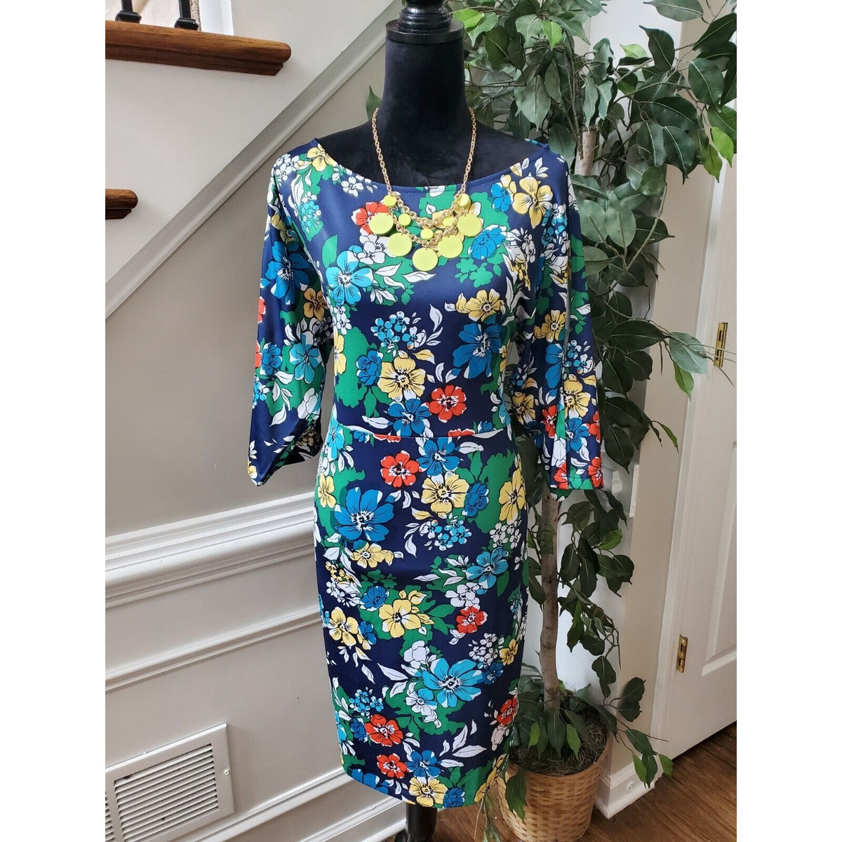 Women's Blue Floral Polyester Round Neck Long Sleeve Casual Knee Length Dress M