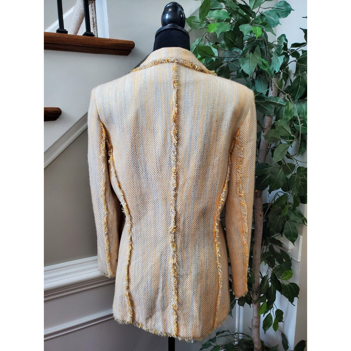 Larry Levine Yellow Long Sleeve Fringe Detailed Single Breasted Coat Size 8