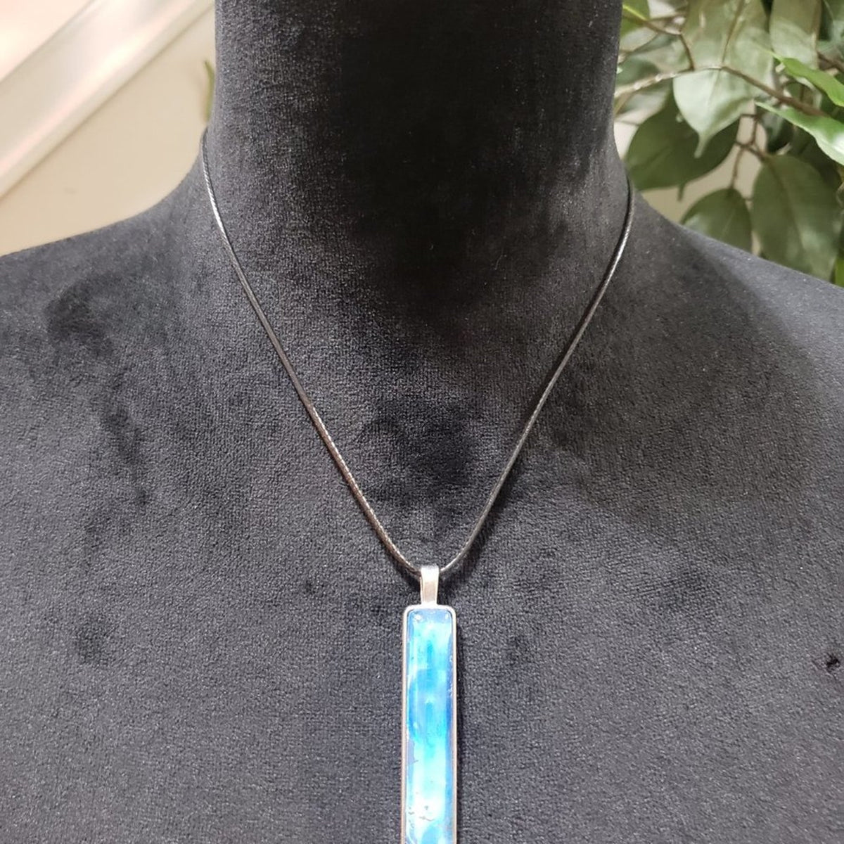 Womens Fashion Silver Bazel Blue Long Rectangle Glass Bar Pendant Necklace