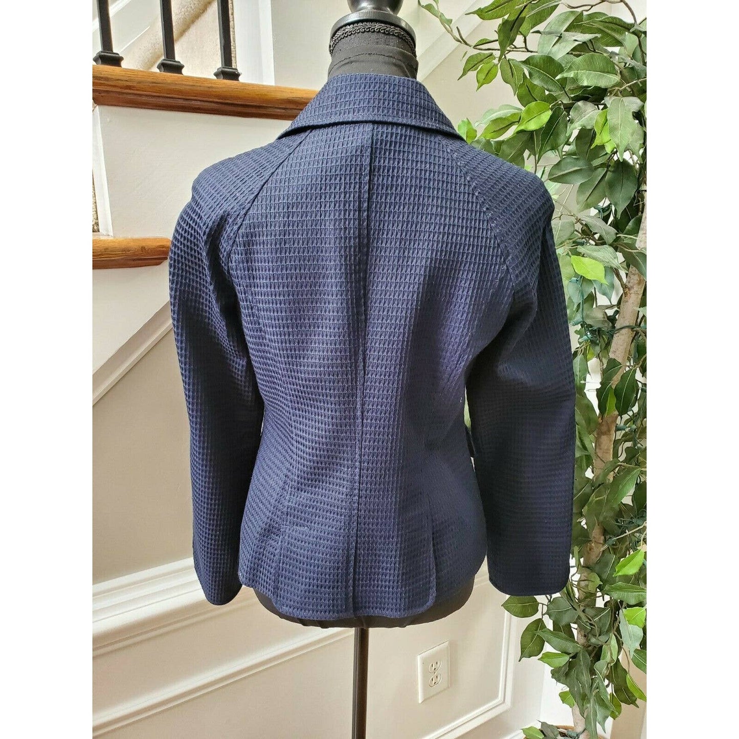 Talbots Women's Blue 100% Cotton Long Sleeve Front Buttons Fitted Blazer Size 4