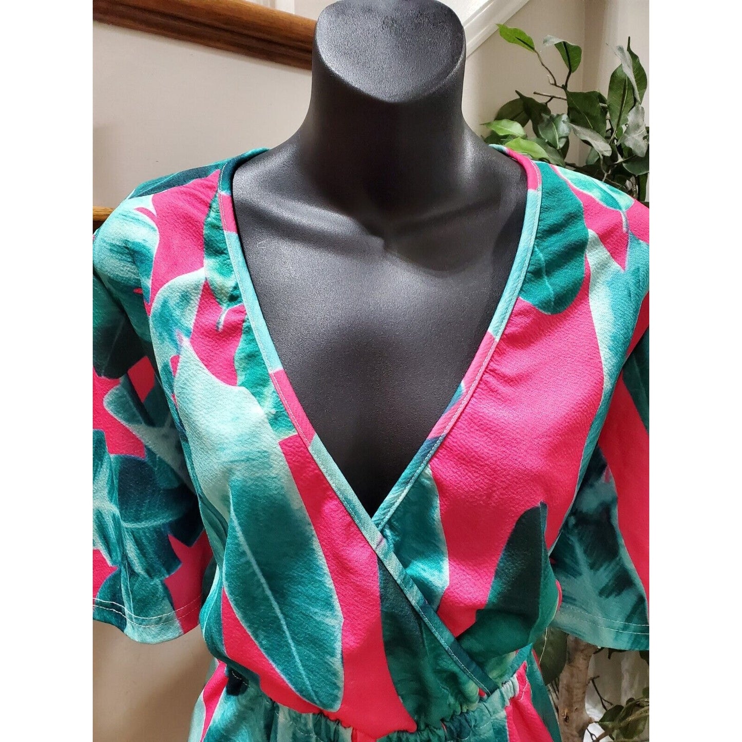 Famulily Women's Pink & Blue 100% Polyester V-Neck 3/4 Sleeve Casual Romper L
