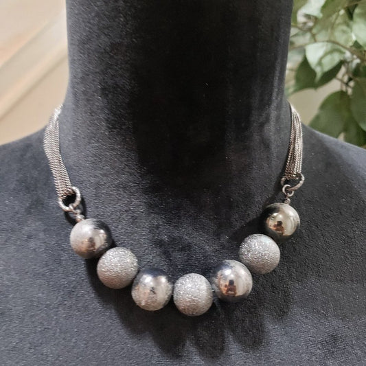 Women's Silver Tone Pearl Round Shape Beaded Statement Fashion Necklace