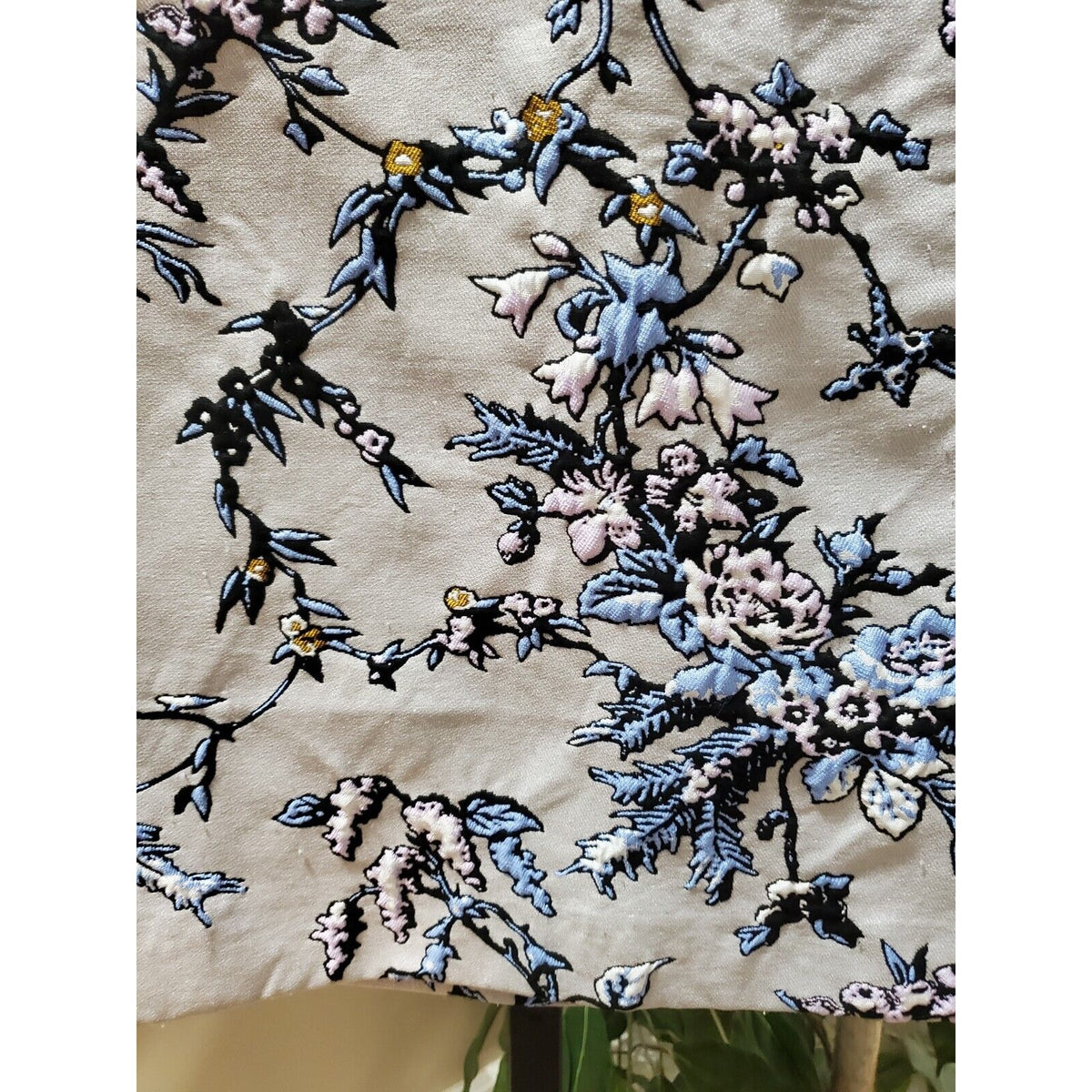 LOFT Womens Gray Blue Floral Embroidered Mini Pencil Skirt Back Zipper Size 0