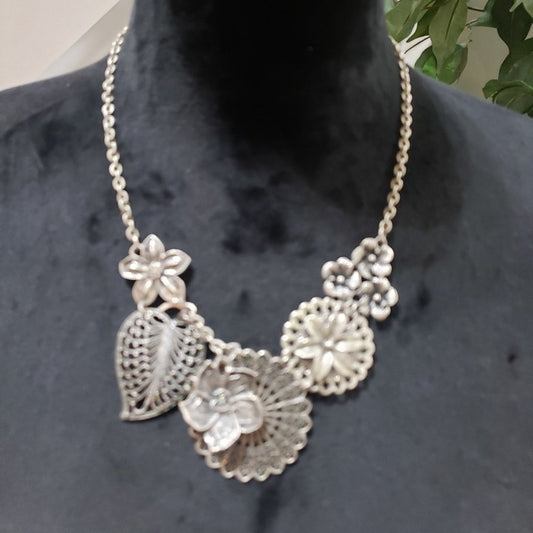 Womens Layered Silver Tone Flower Leaves Botanical Statement Necklace