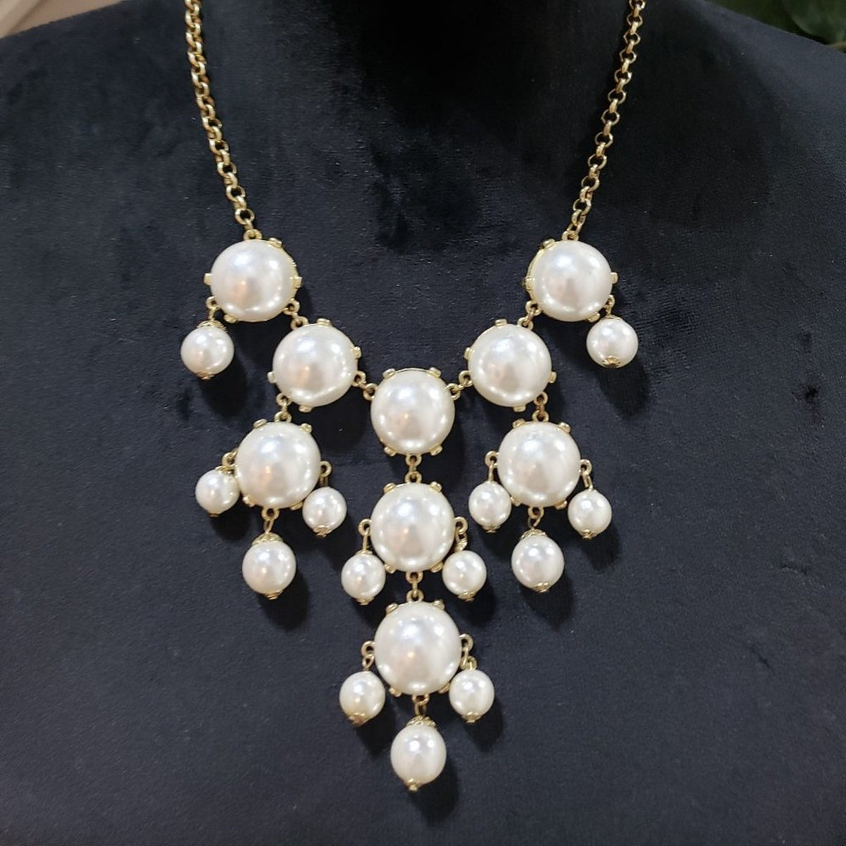 Women's White Drop Round Shape Beaded Statement Stylish Necklace