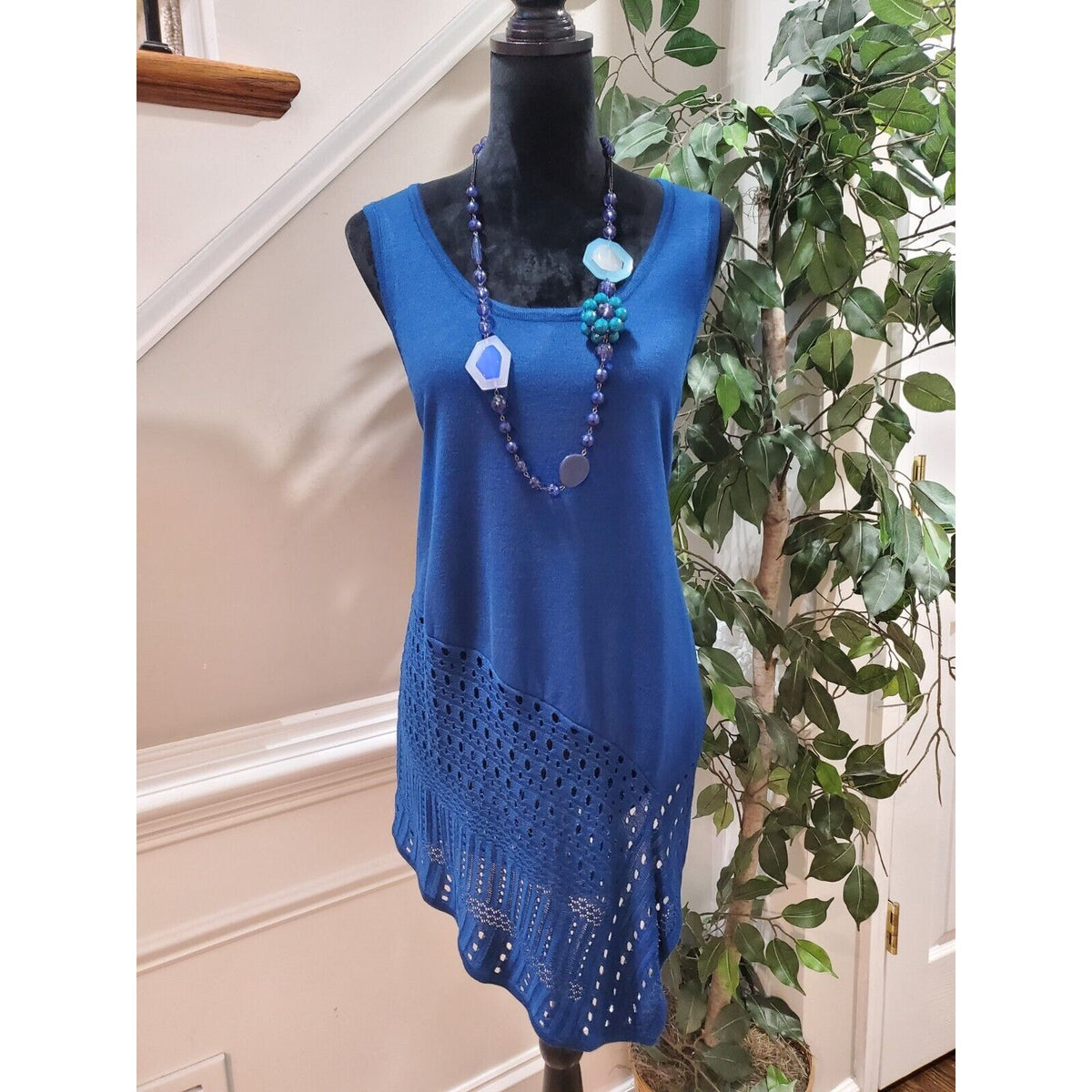 Grace Elements Women's Blue Rayon Scoop Neck Sleeveless Casual Top Blouse Size M