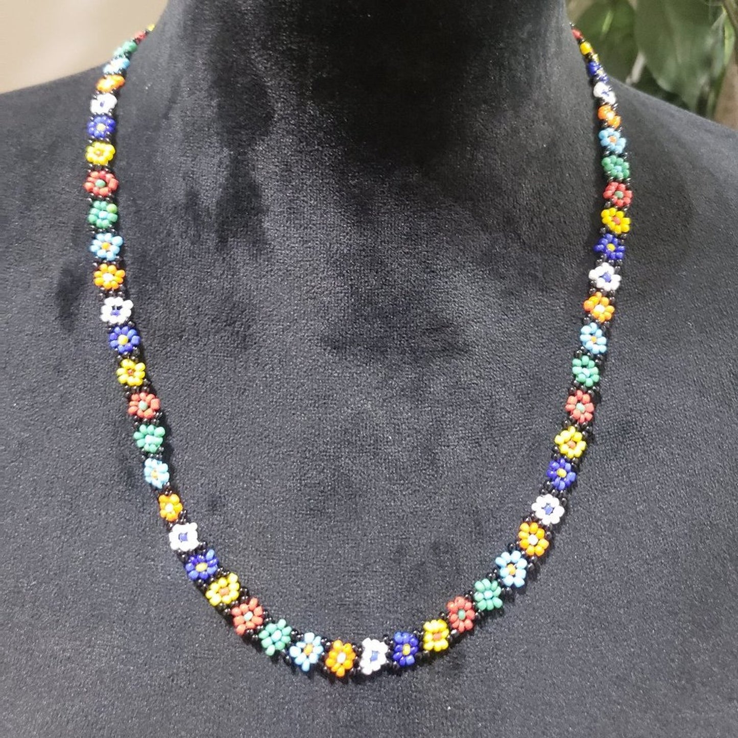 Womens Modern Fashion Multicolor Stones Beaded Floral Statment Collar Necklace