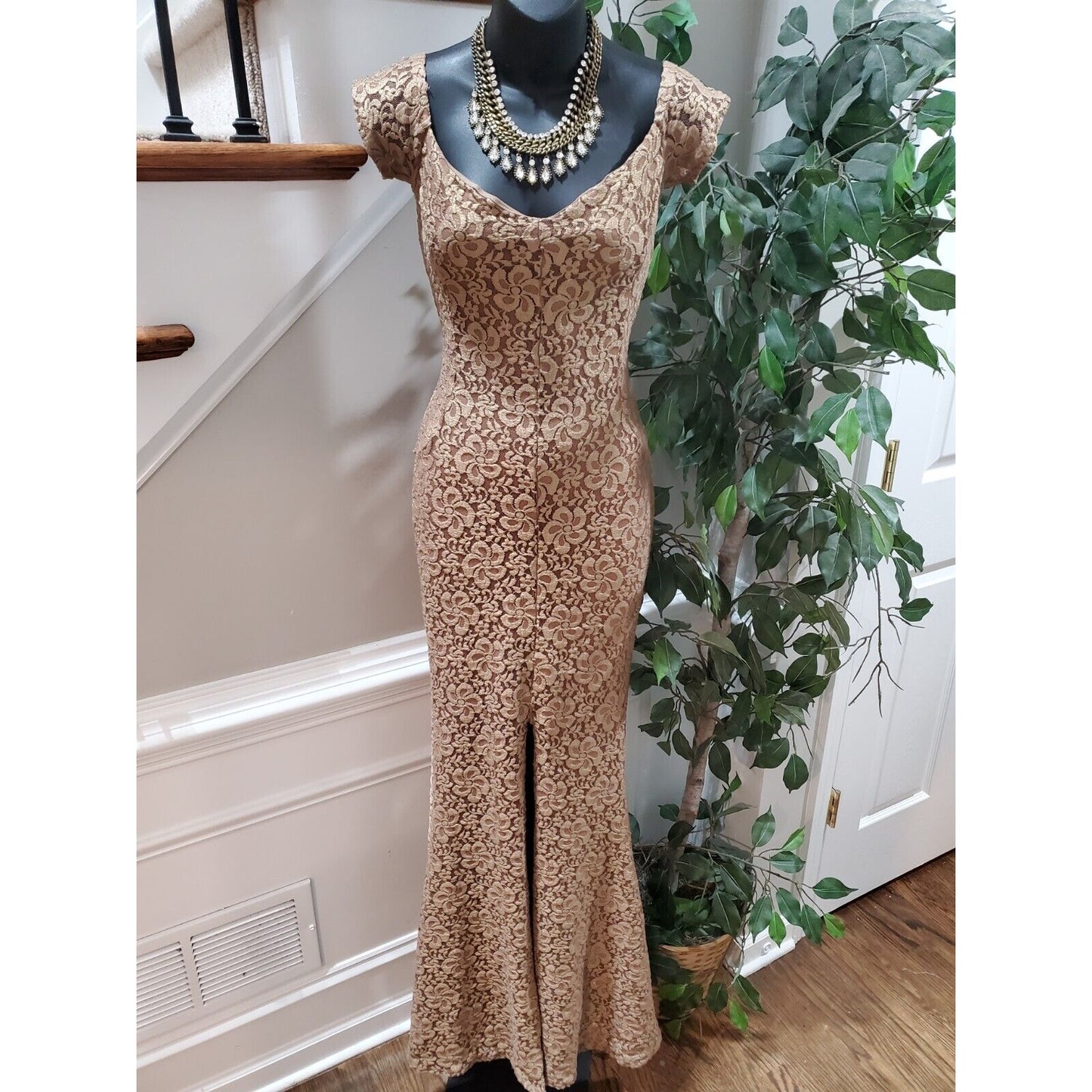 Goodtime USA Brown Polyester Sweetheart Neck Short Sleeve Formal Maxi Dress S