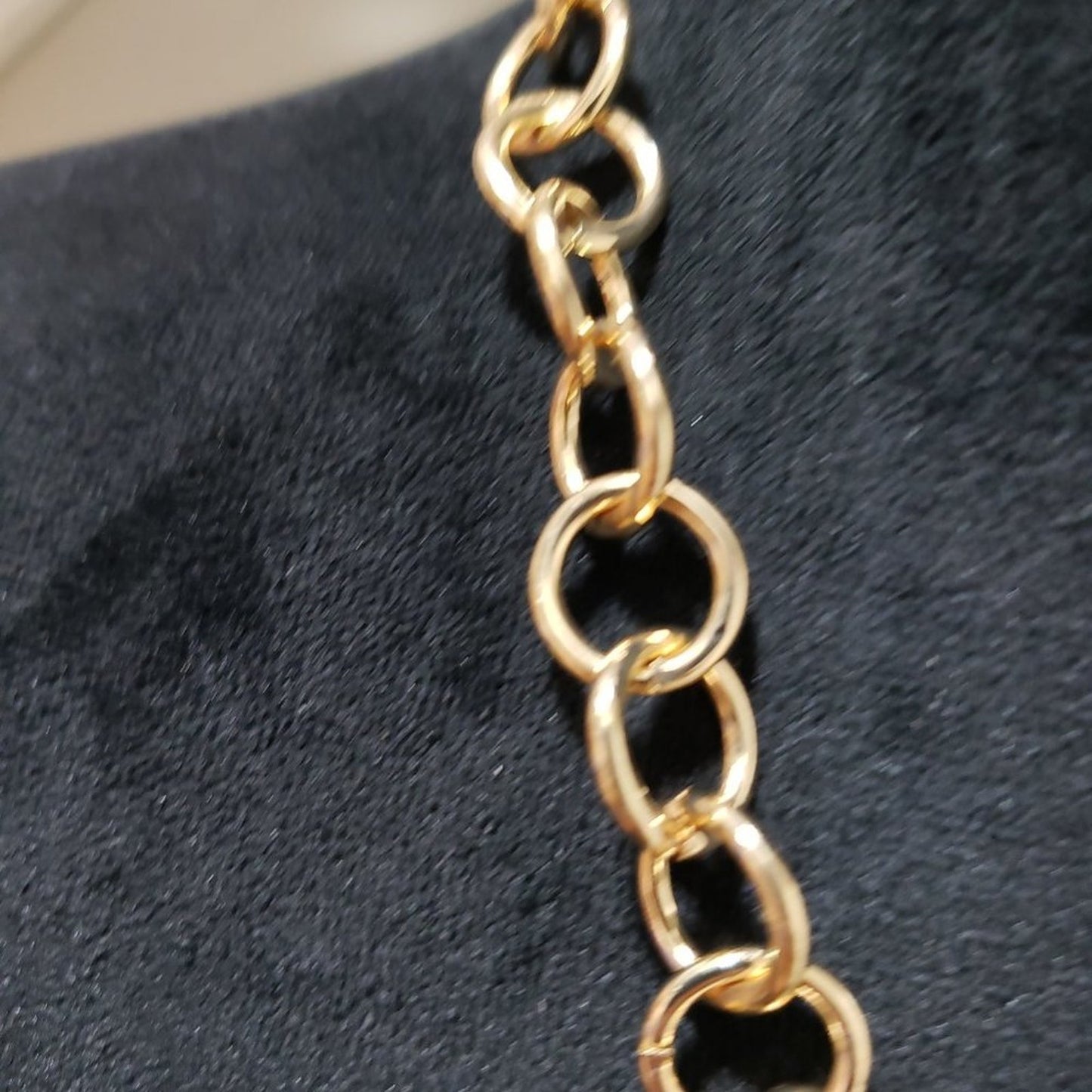 Women's Gold Geometric Circle Link Modern Simple Chic Elegant Jewelry Necklace