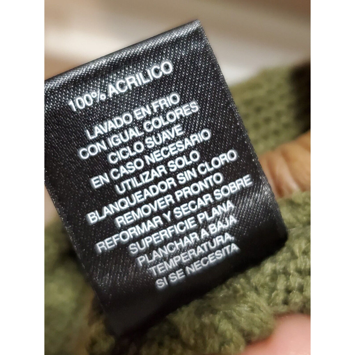 Signature 1 Studio Women Olive Green Acrylic Long Sleeve Open Front Cardigan 1X
