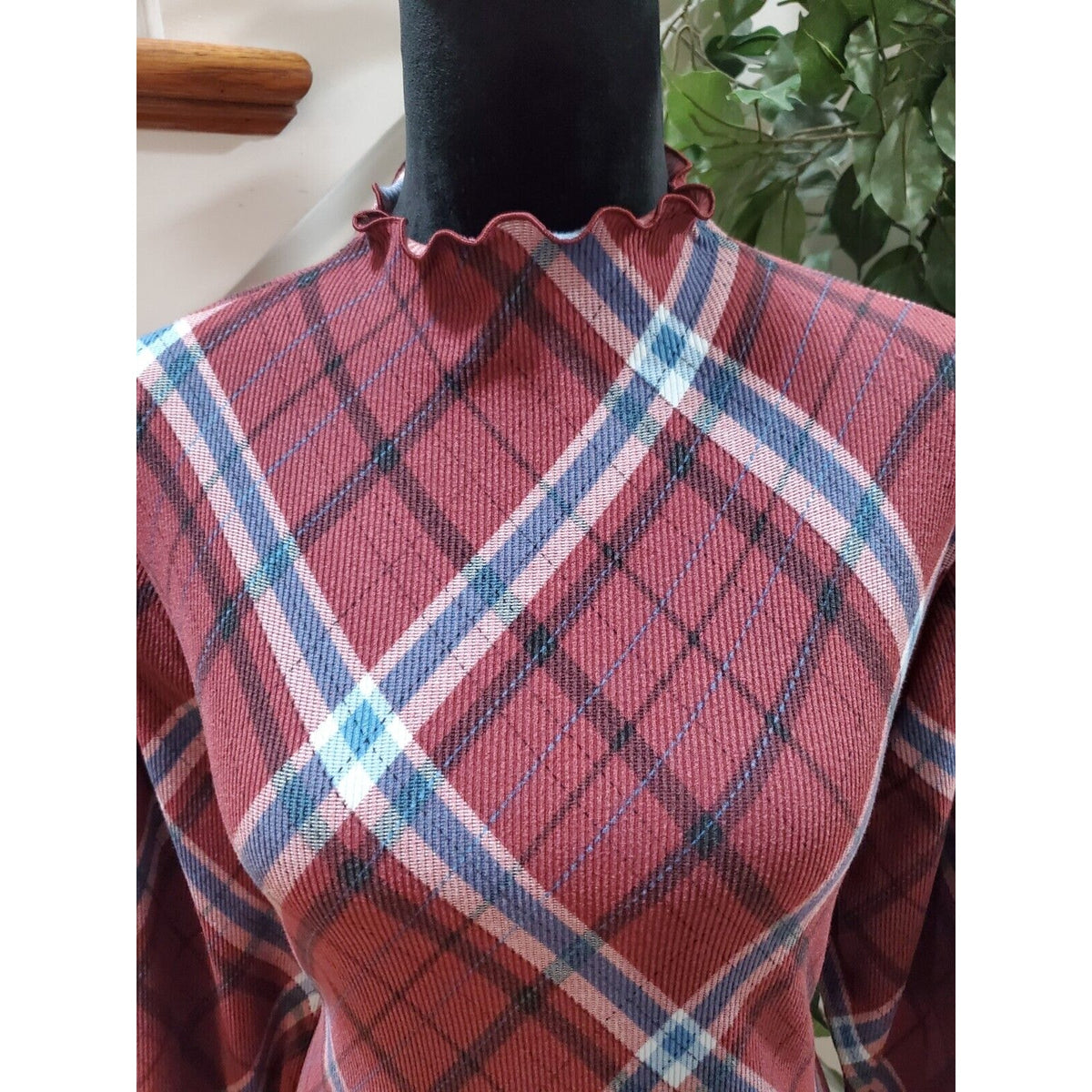 So Women's Multicolor Polyester Mock Neck Long Sleeve Knee Length Dress Size 2XL