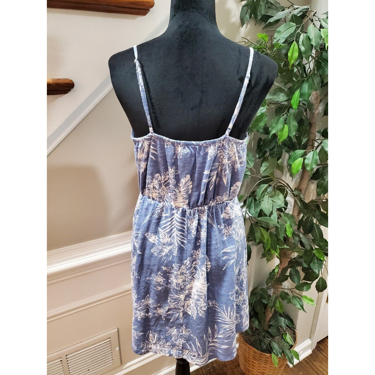 Old Navy Women's Blue Floral Cotton Scoop Neck Sleeveless Knee Length Dress M