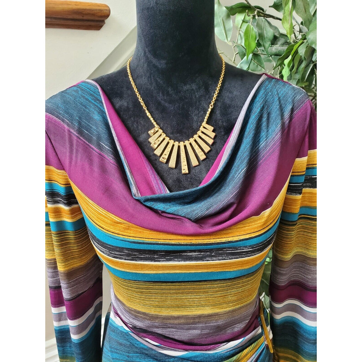 Tahari Women Multicolor Polyester Cowl Neck Long Sleeve Knee Length Dress Size 8