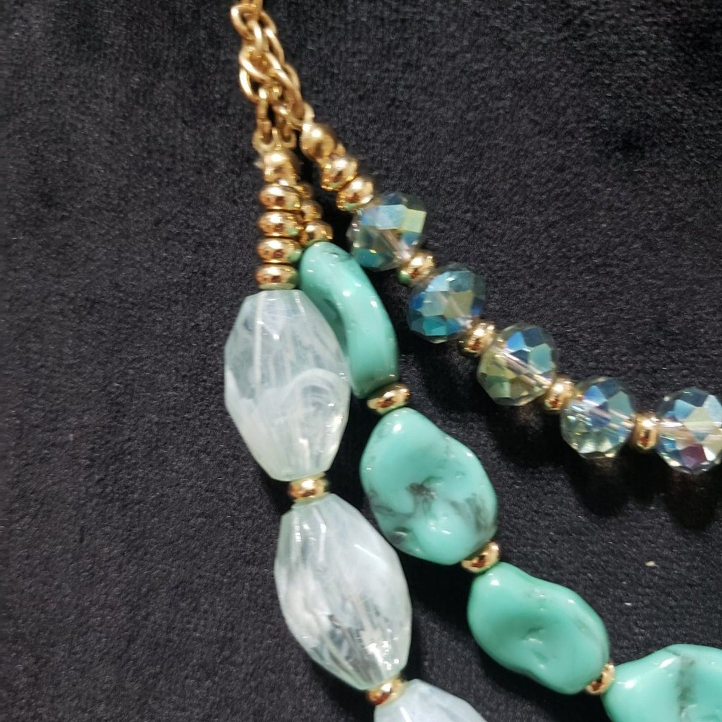 Womens Fashion Triple-Strand Turquoise Beaded Gold Tone Chain Statement Necklace