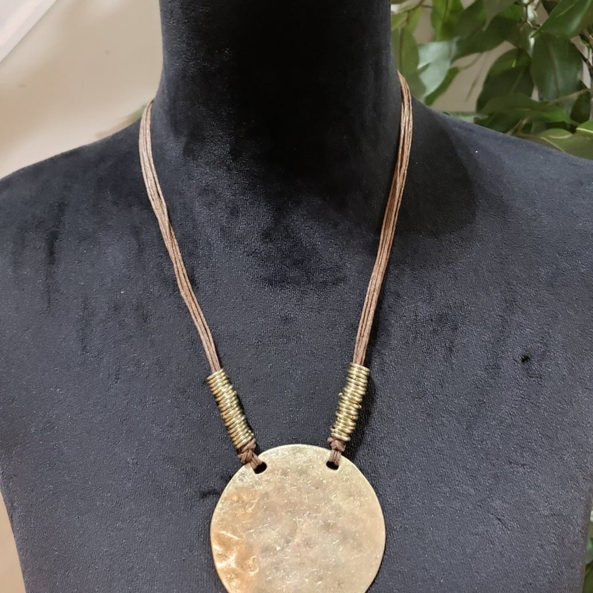 Womens Modern Chunky Gold Tone Charm Beaded Big Round Hammered Pendant Necklace
