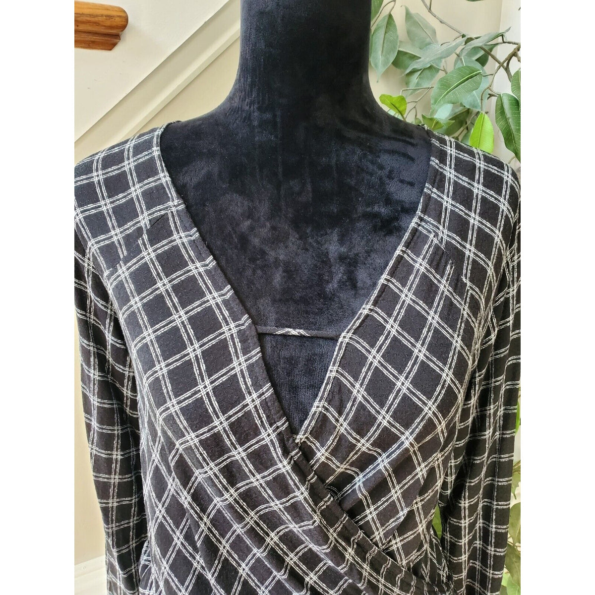 Urban Outfitters Black Blouse Plaid White Faux Wrap Open Front Cut Out Small