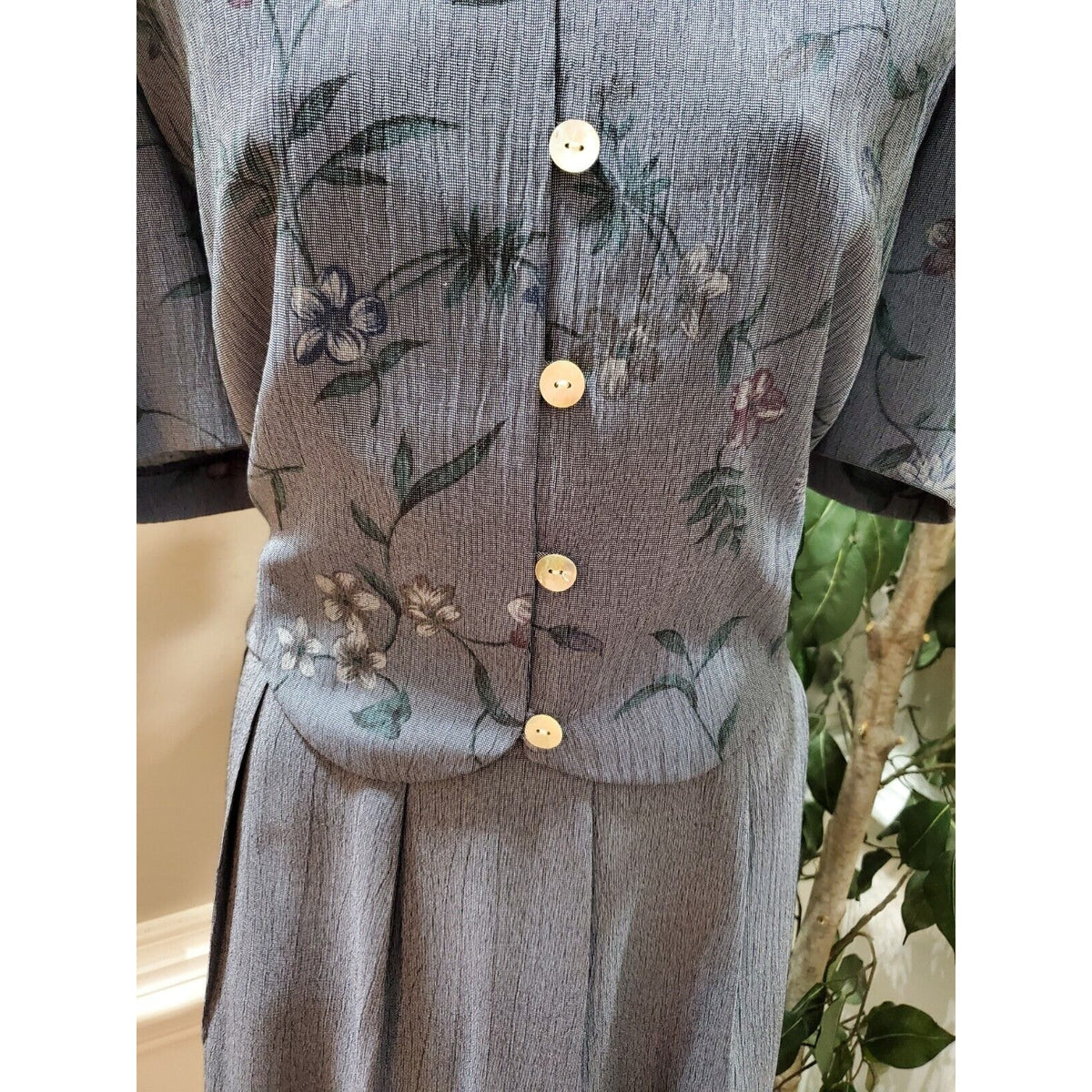 Miss Dorby Women Gray Floral Polyester Round Neck 3/4 Sleeve Knee Length Dress