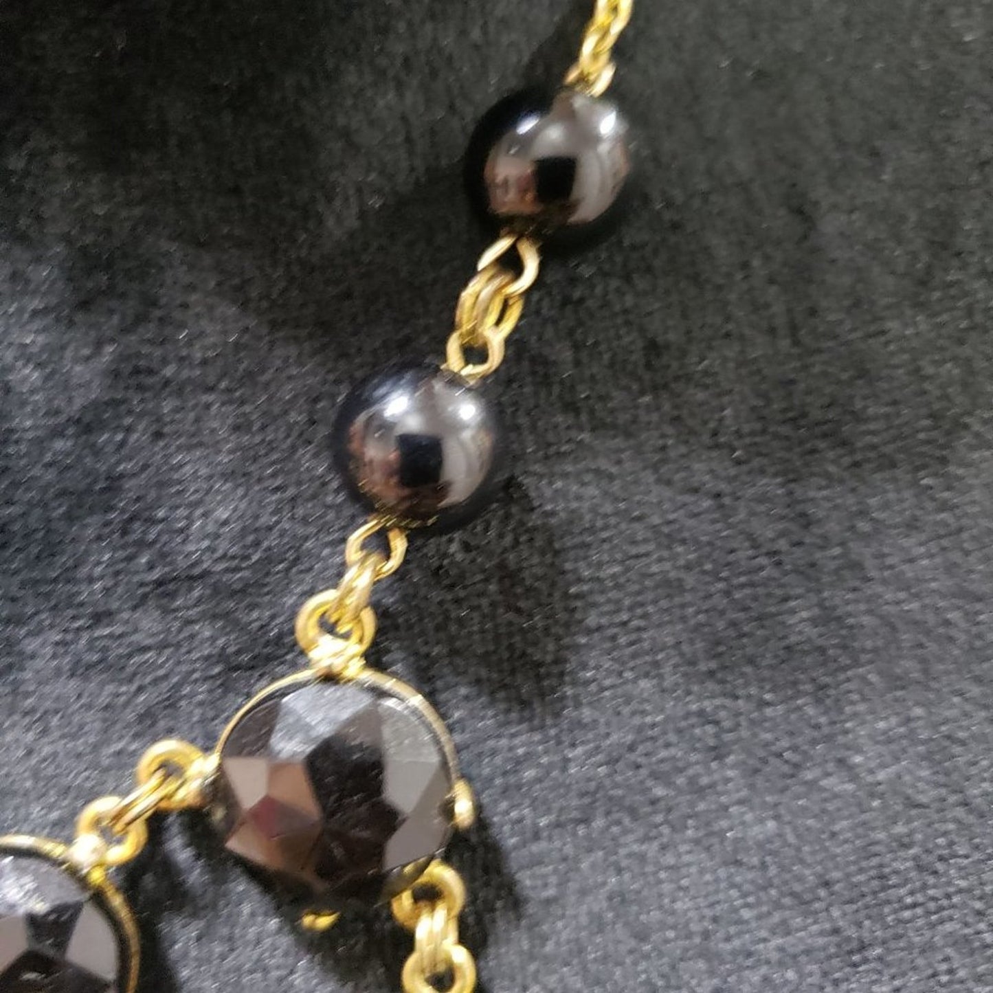 Womens Gold Tone Black Round Stone with Lobster Clasp Jewelry Necklace