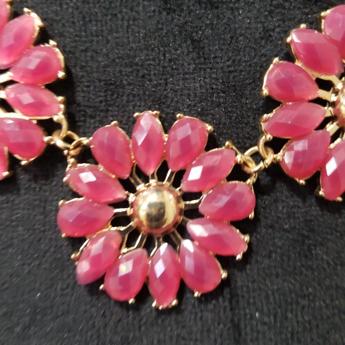 Women's Pink Beaded Sun Flower Gold Tone Statement Necklace