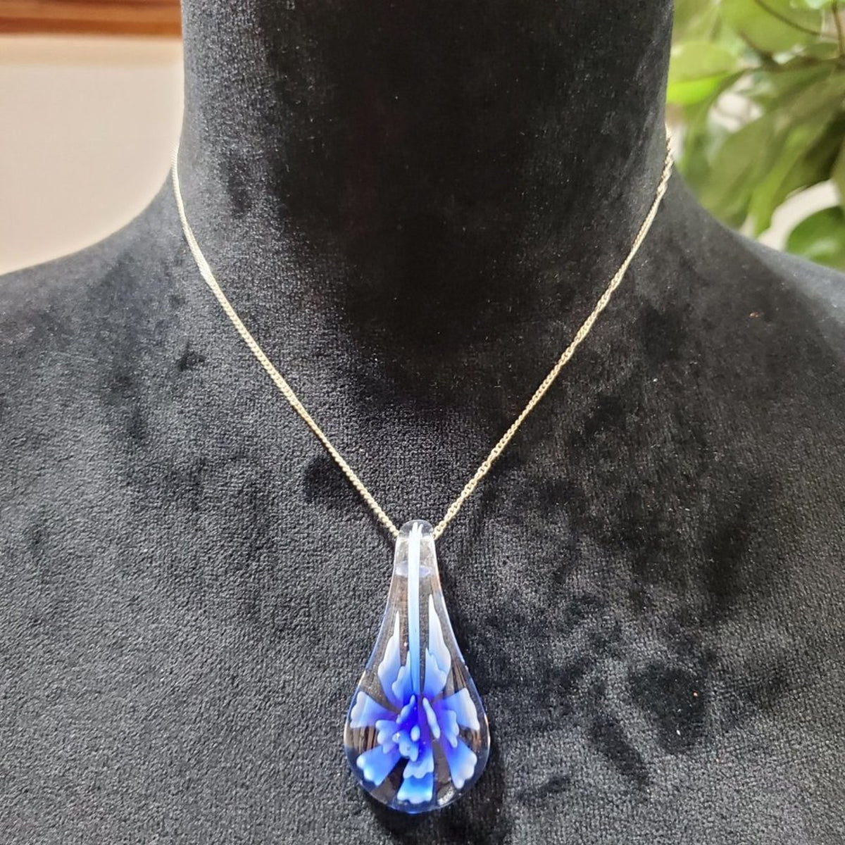 Womens Bermuda Blue Crystal Water Drop Jewelry Necklace