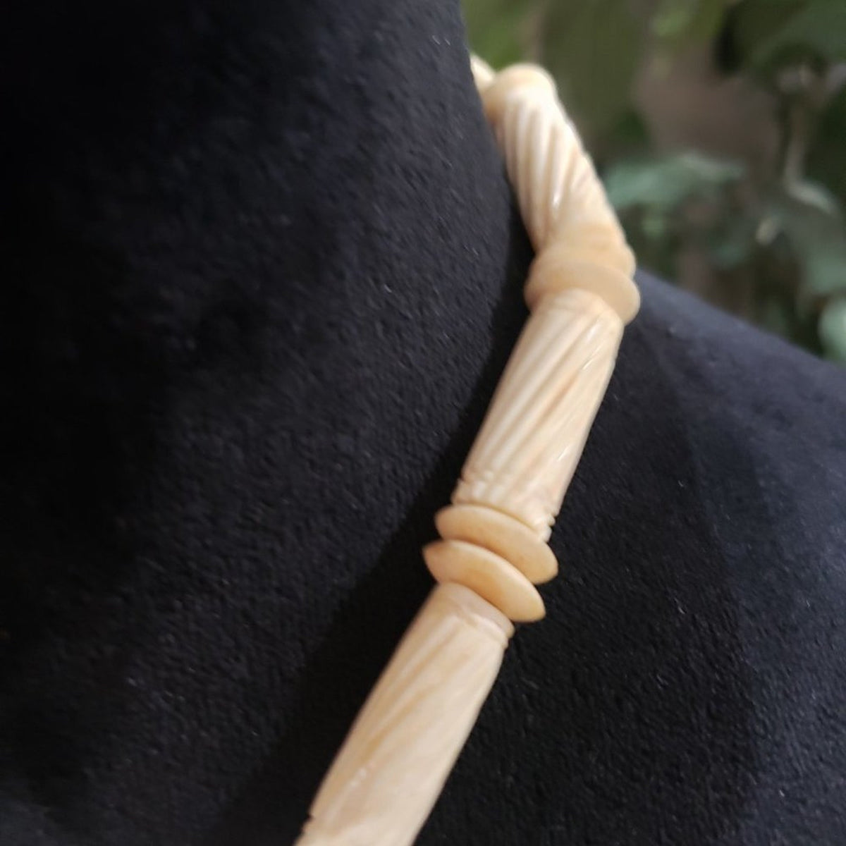 Womens Fashion Yellow Wood Shell Beaded Choker Collar Necklace with Barrel Clasp