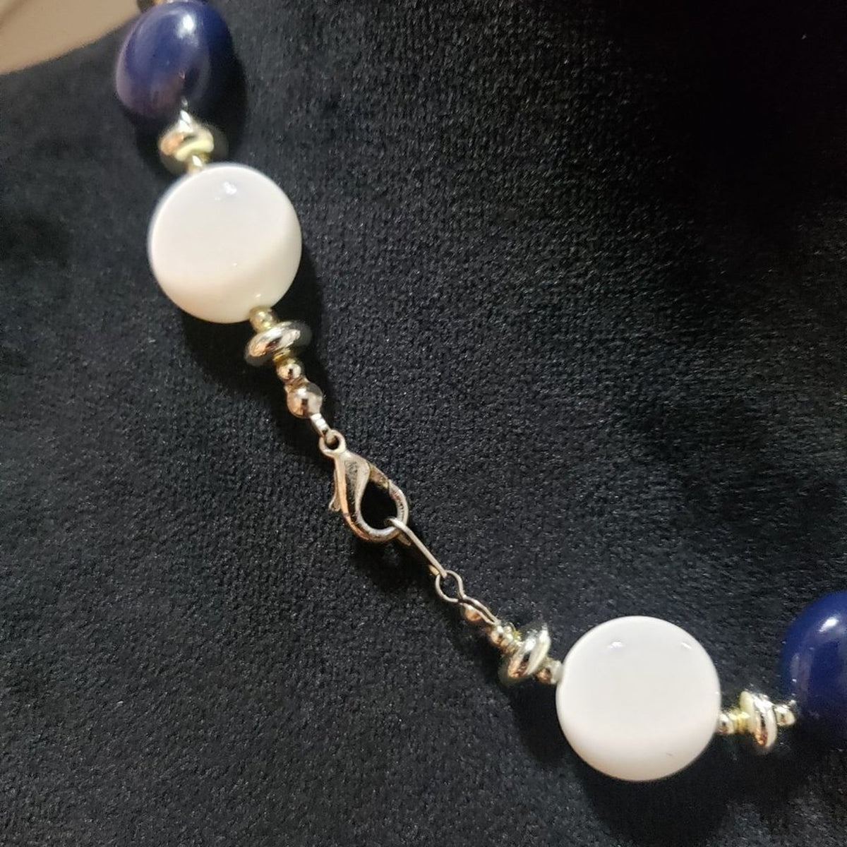 Women's Blue & White Round Shape Beaded Statement Lobster Clasp Necklace