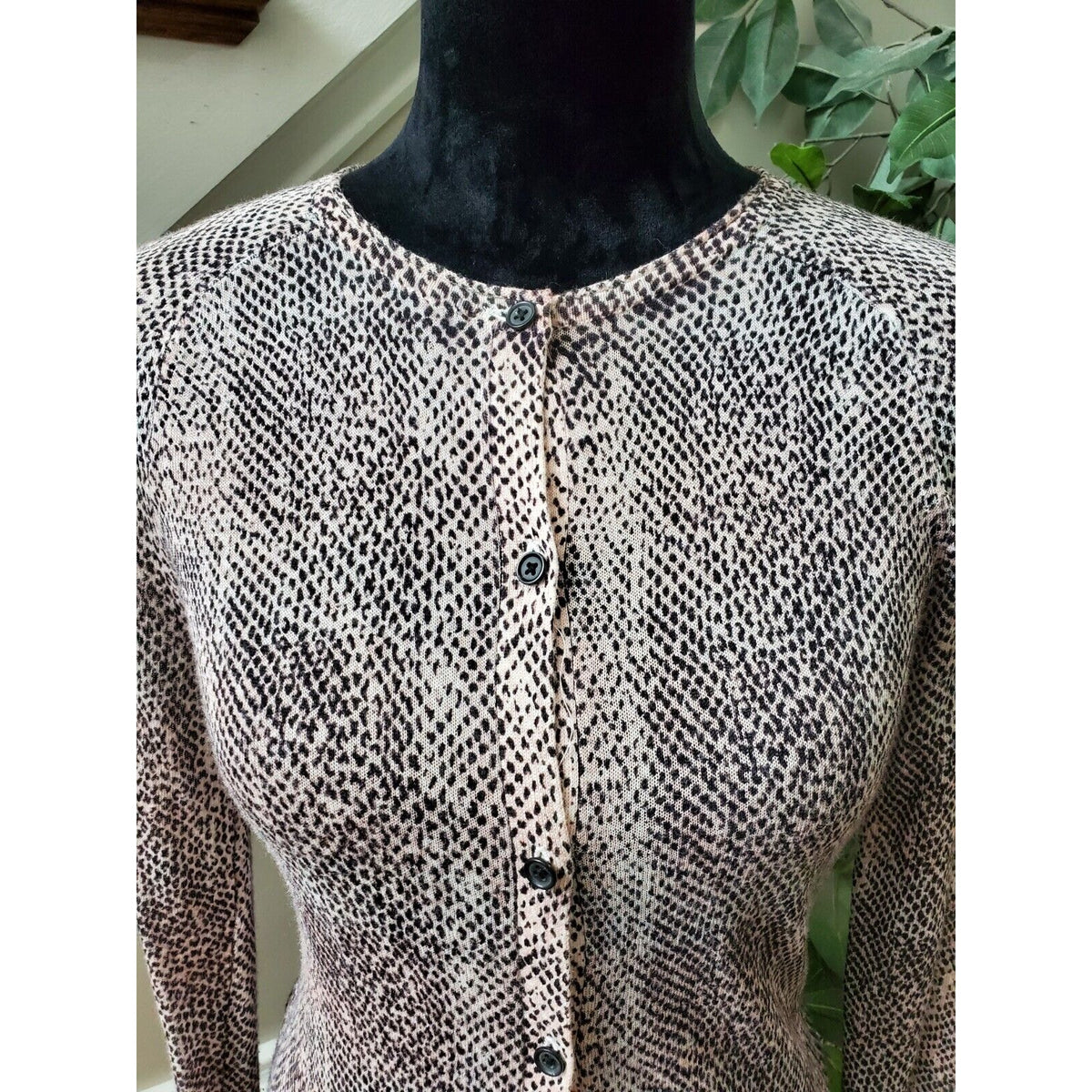 Loft Women Animal Print Beige & Black Ramie Long Sleeve Button Front Cardigan XS
