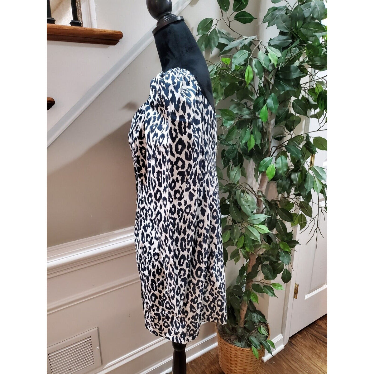 Asos Women's Black & White Cotton V-Neck Long Sleeve Knee Length Dress Size 10