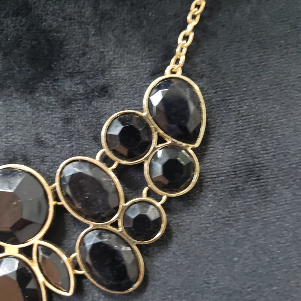 Women's Black & Gold Chain Teardrop Beaded Stylish Statement Fashion Necklace