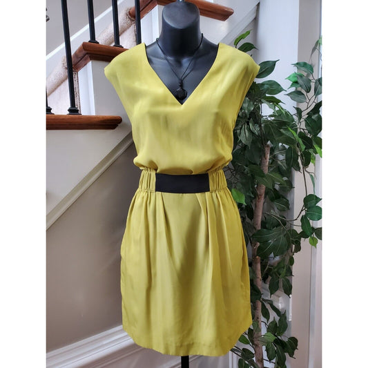 Rachel Roy Chartreuse Polyester V-Neck Sleeveless Knee Length Dress Size 2