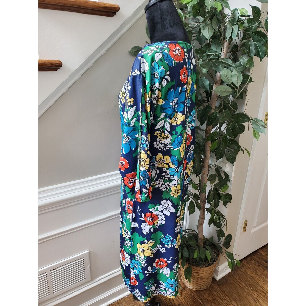 Women's Blue Floral Polyester Round Neck Long Sleeve Casual Knee Length Dress M
