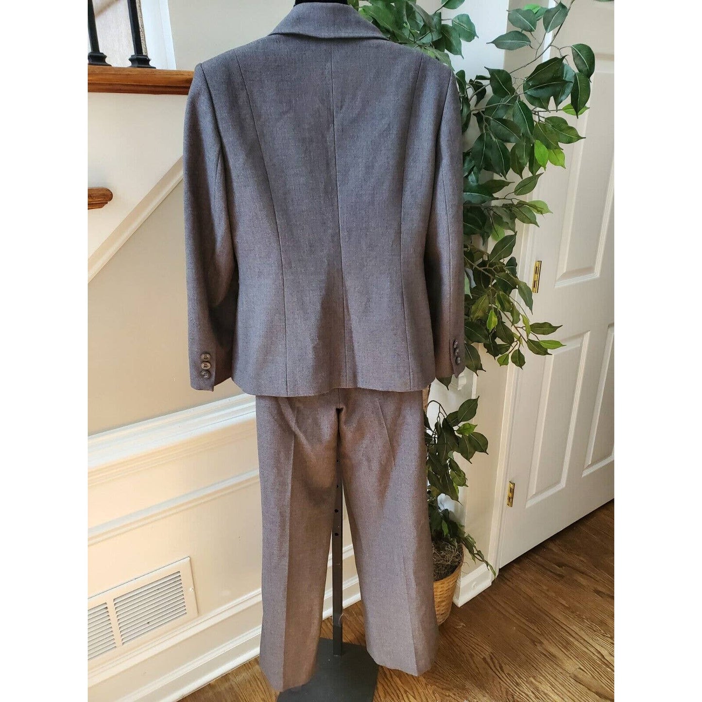 Anne Klein Women's Gray Polyester Single Breasted Blazer & Pant 2 Piece Suit 6P