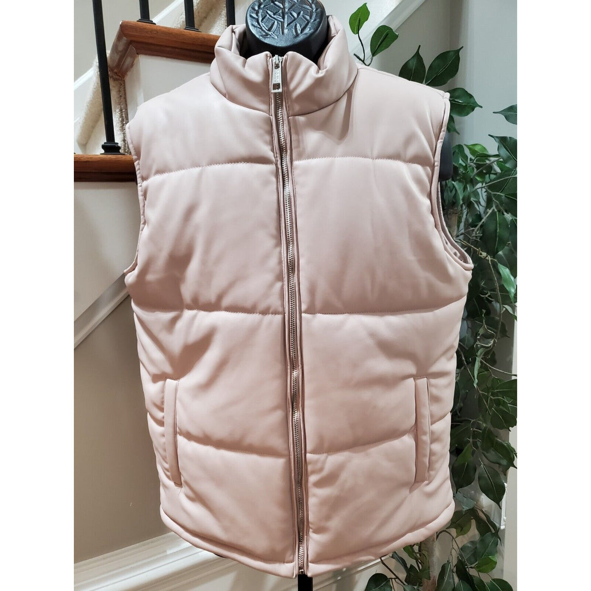 Boohoo Man Mens Beige Sleeveless Pockets Full Zipper Casual Vest Size Large