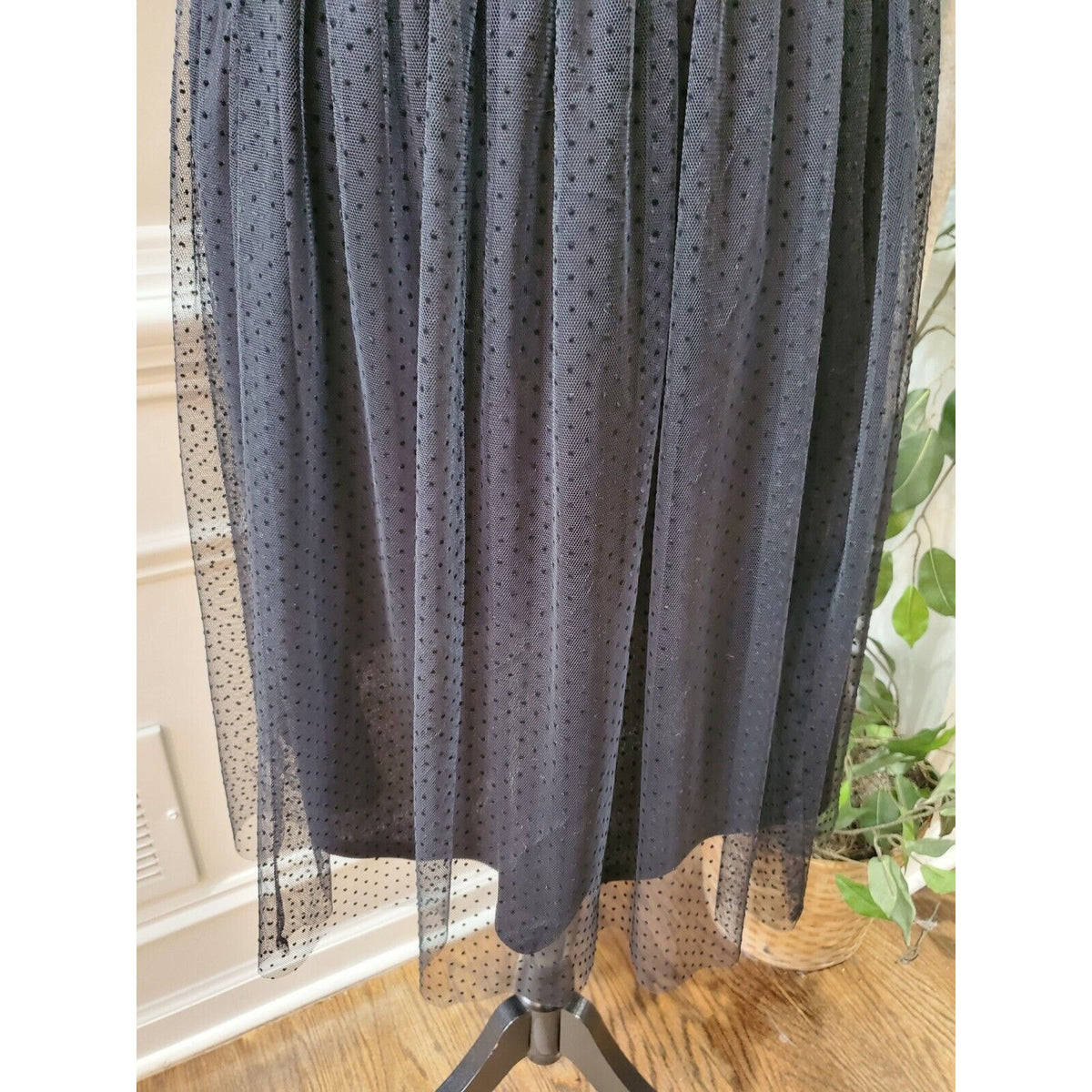LC Lauren Conrad Women's Black Round Neck Sleeveless Knee Length Lace Dress 16