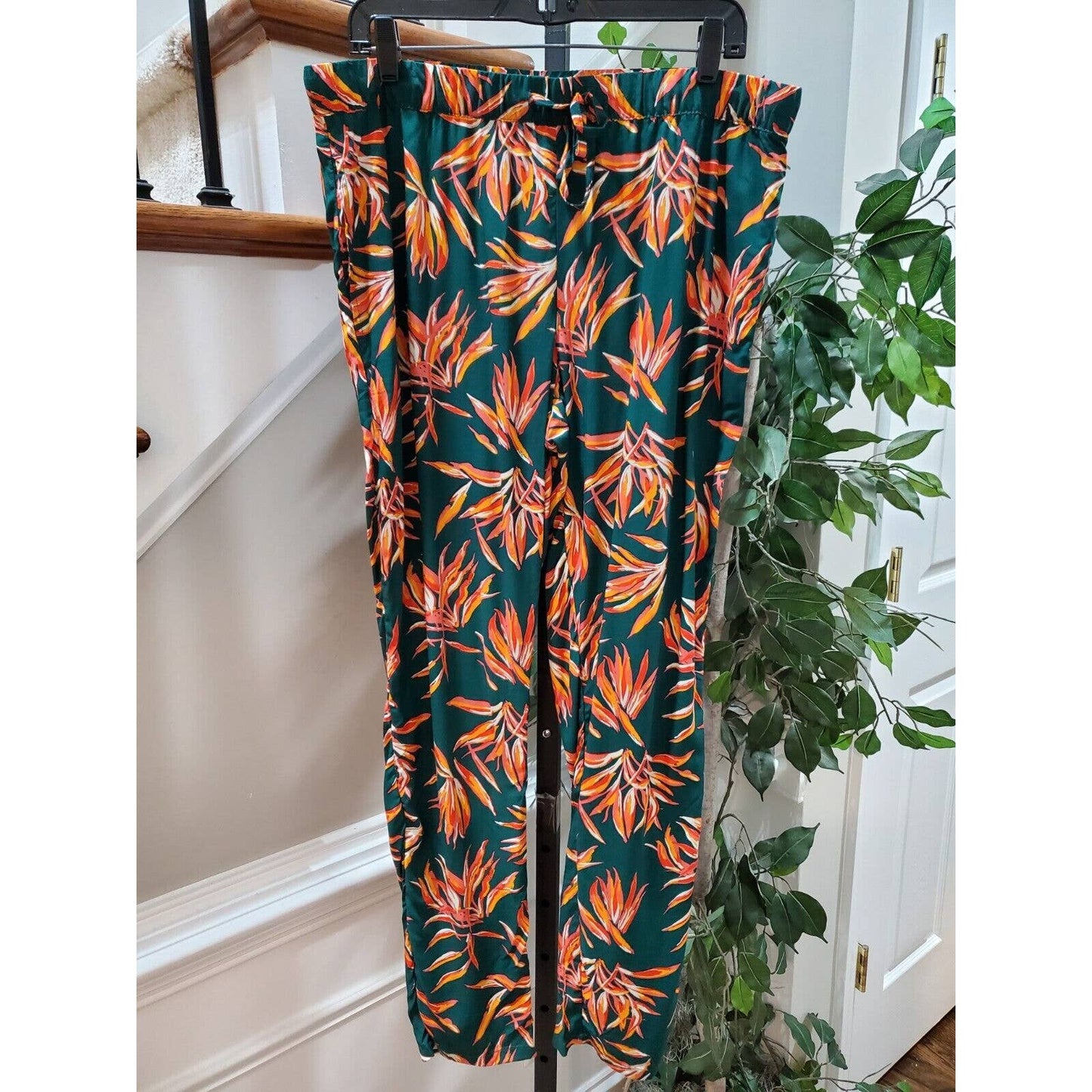 Esmara Women's Green Polyester Pull On Mid Rise Comfort Waist Trouser Pant 12