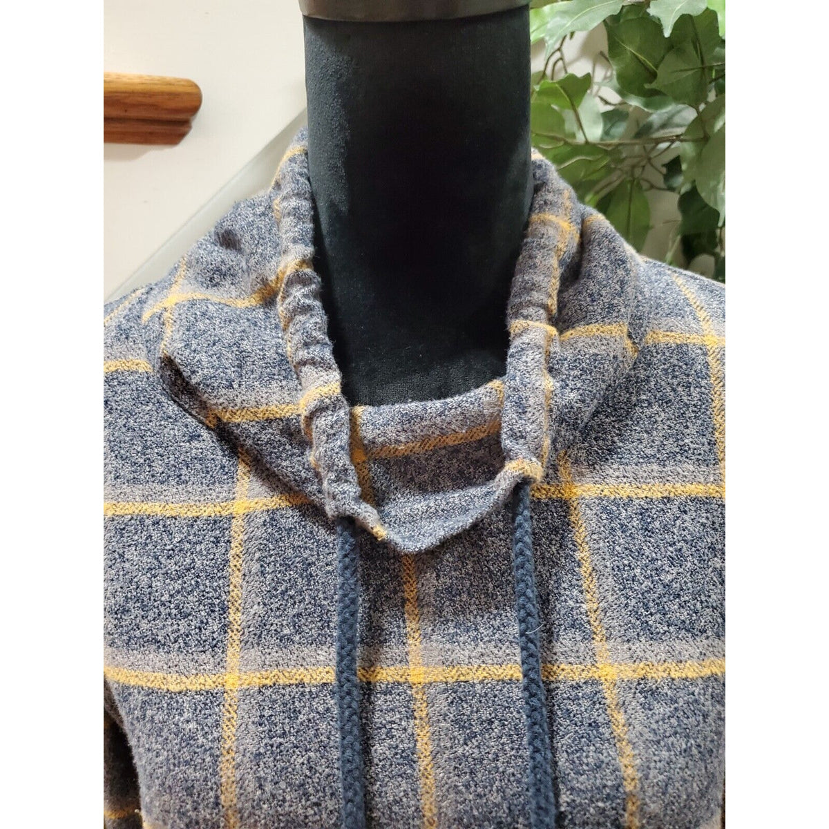 Forever 21 Women's Gray Plaid Cotton Long Sleeve Drawstring Knit Sweater Size S